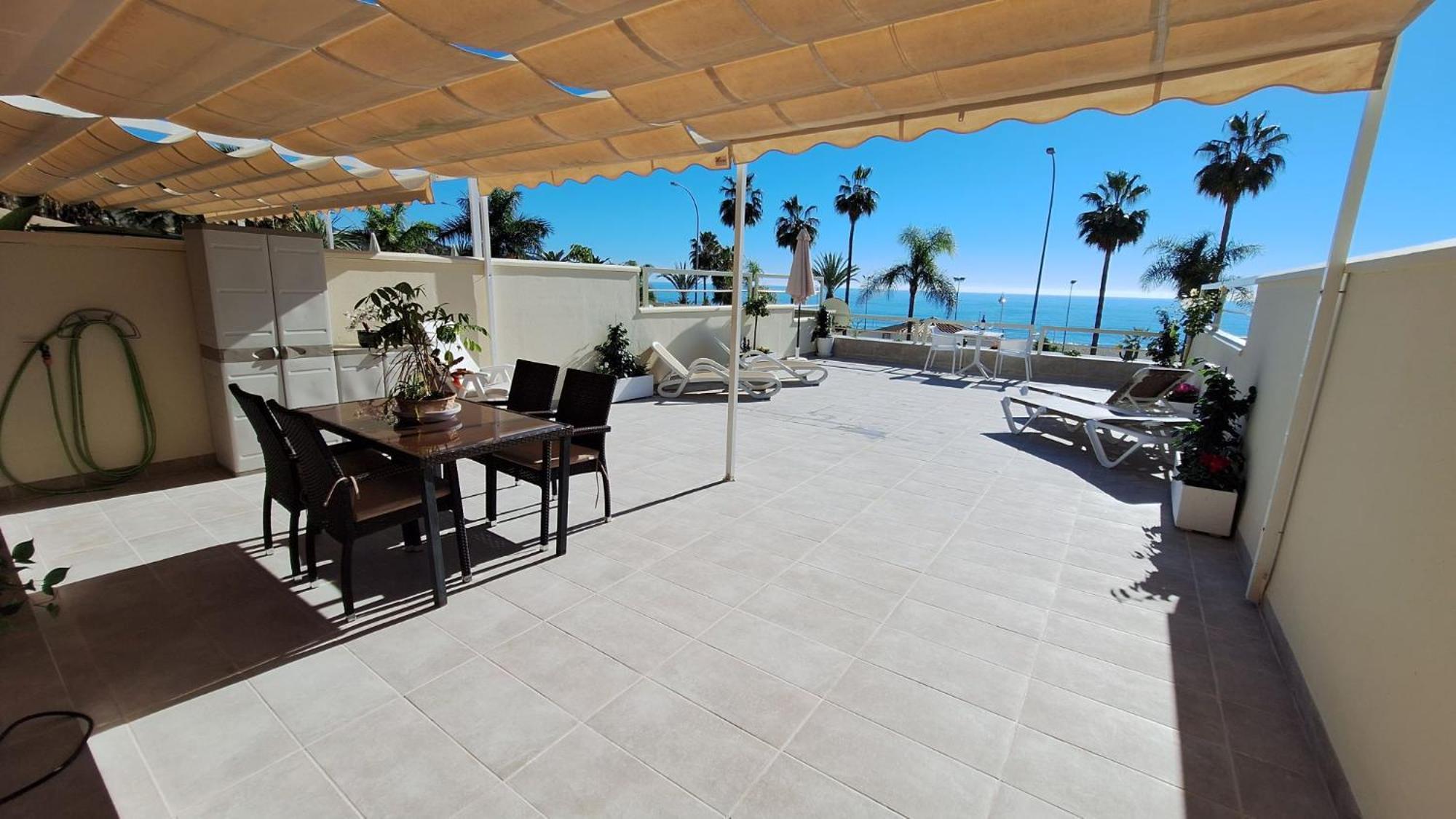1ª Linea Playa De Burriana 1ºd Apartment Nerja Ngoại thất bức ảnh