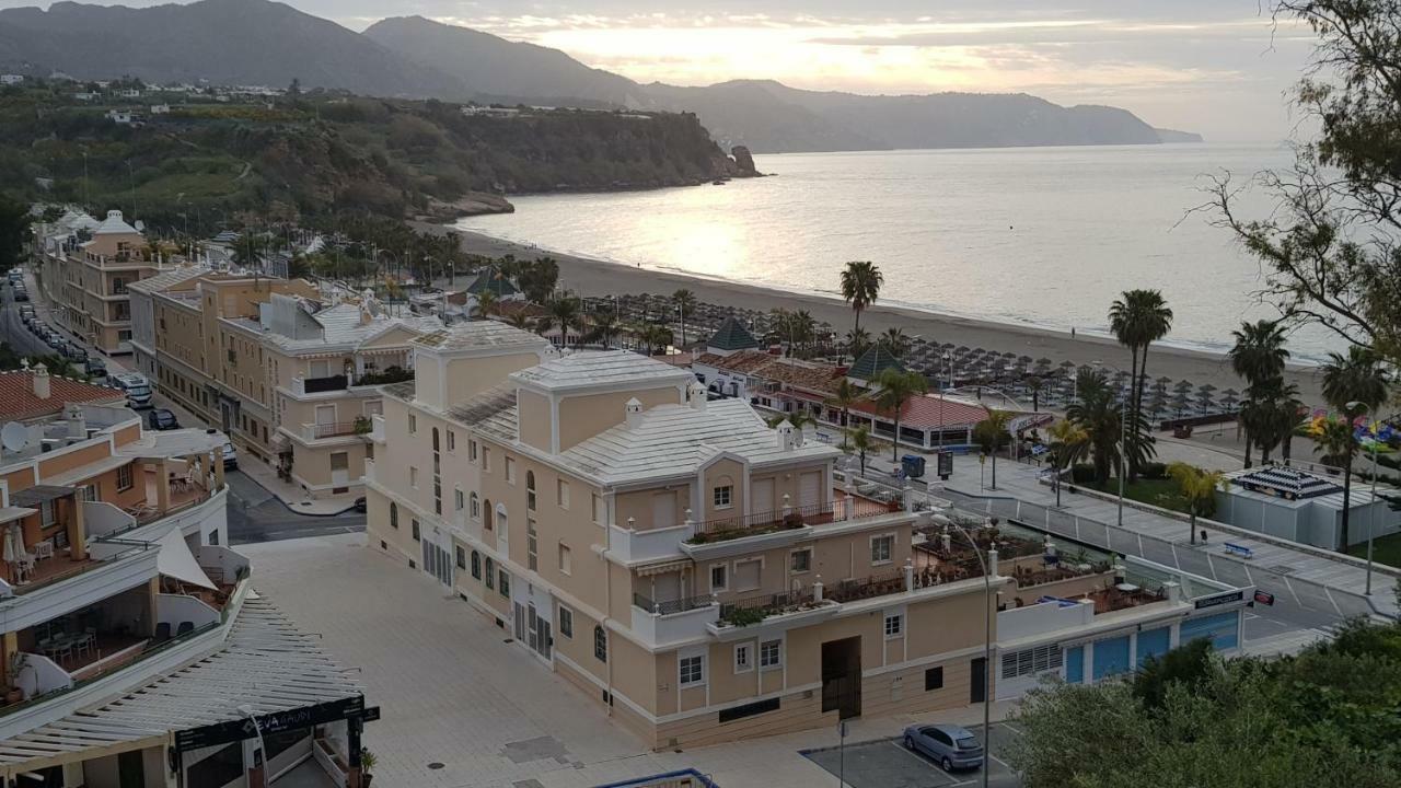 1ª Linea Playa De Burriana 1ºd Apartment Nerja Ngoại thất bức ảnh